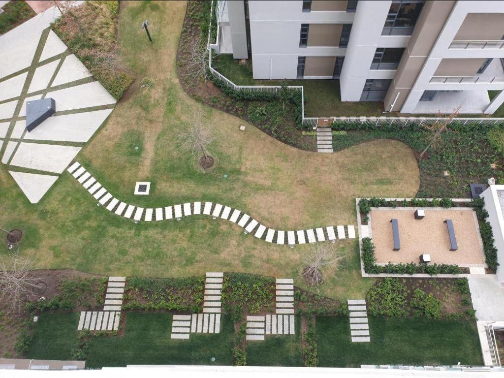 Menlyn Maine Apartments Претория Экстерьер фото