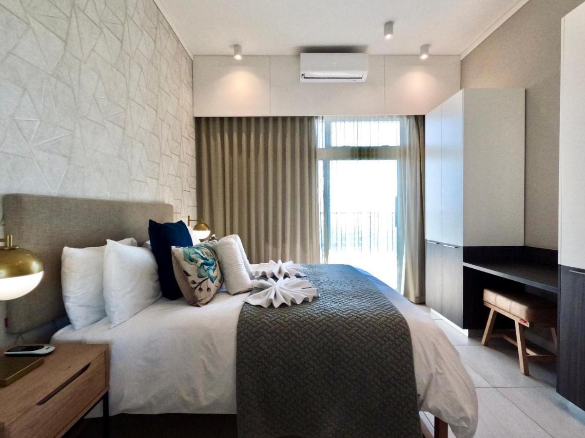 Menlyn Maine Apartments Претория Экстерьер фото